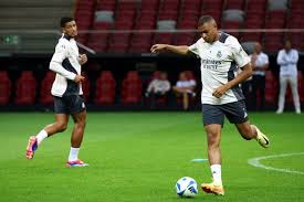 场合中扭转 场合中扭转